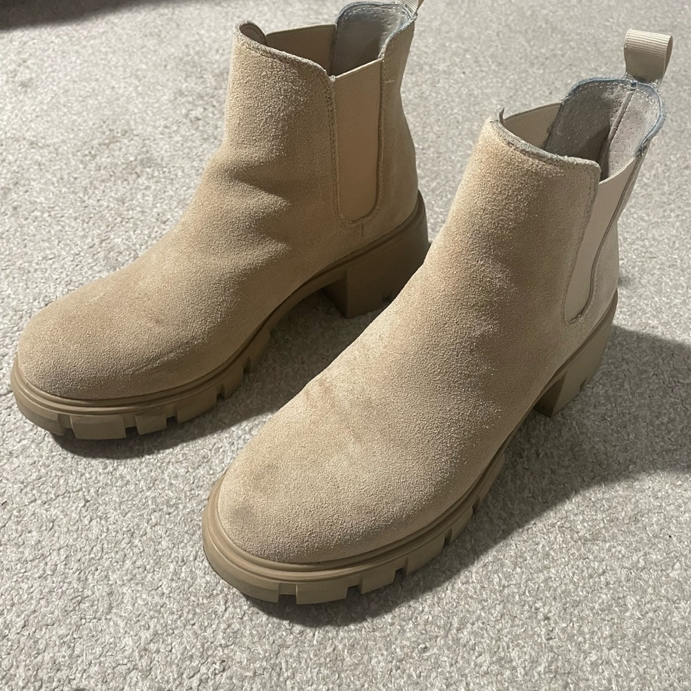 Steve Madden Howler Chelsea Boots
